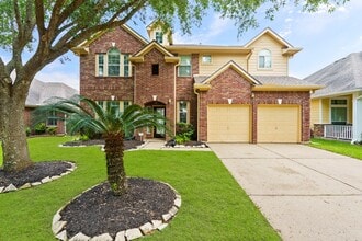 Building Photo - 4030 Chestnut Bend