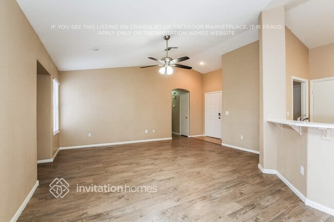 Building Photo - 115 Quailbush Dr