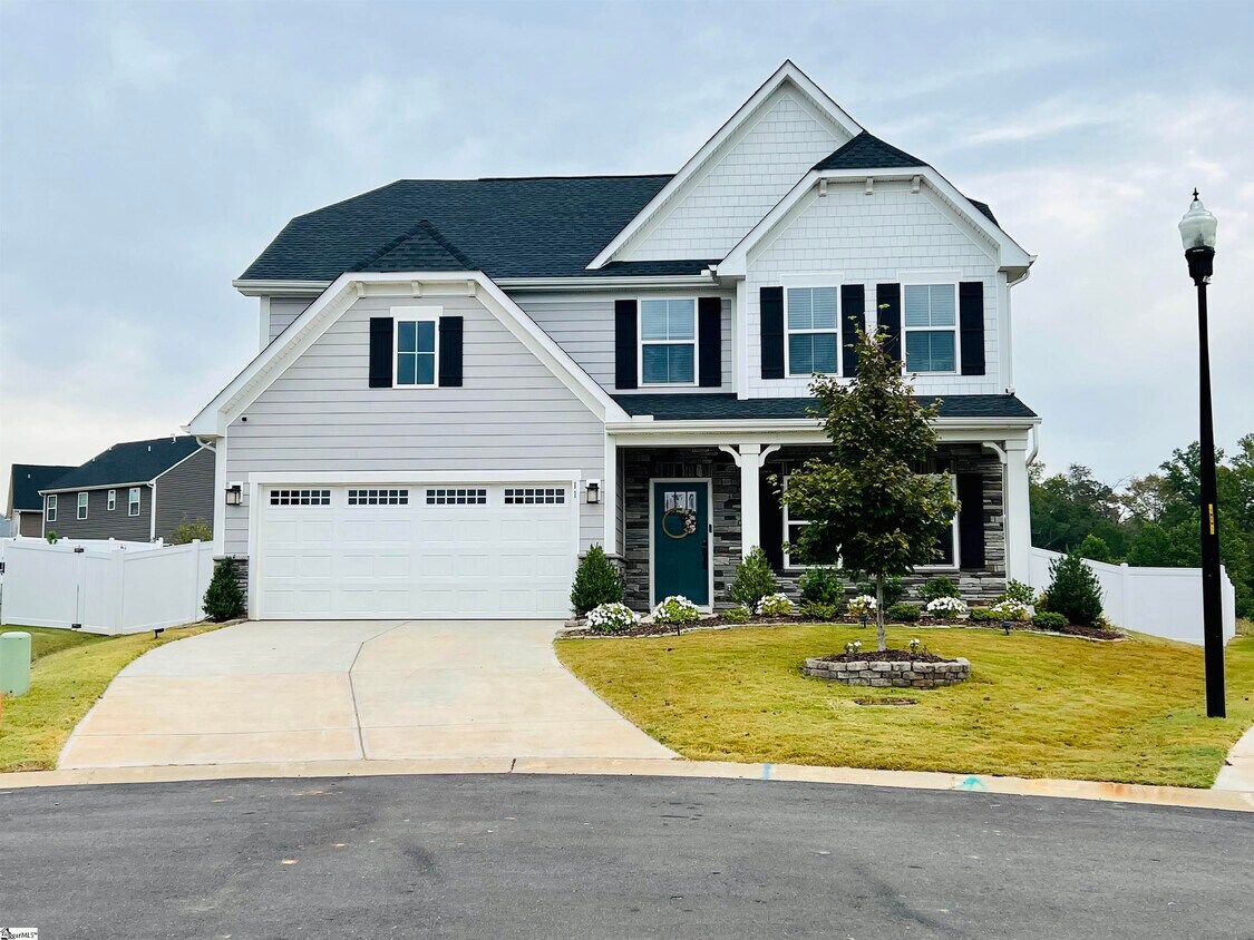 11 Ute Ln, Greenville, SC 29607 House Rental in Greenville, SC