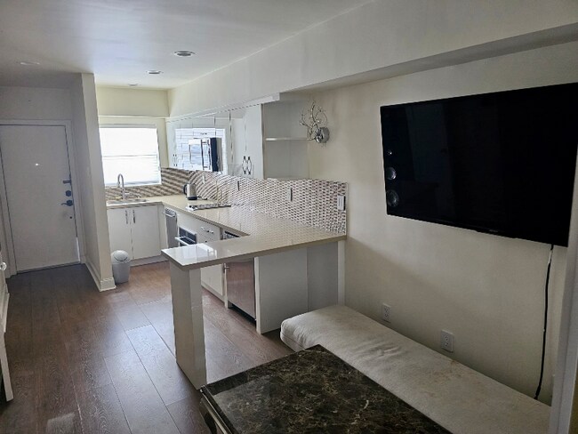 Foto del edificio - 2225 NE 123rd St
