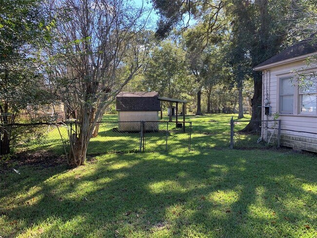 Building Photo - 7356 Cayton St