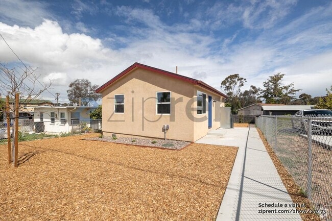 Building Photo - 406 Gavin St