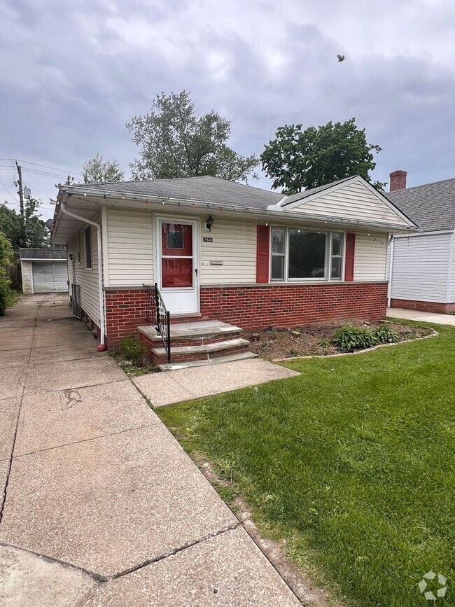 Building Photo - 9414 McCracken Rd