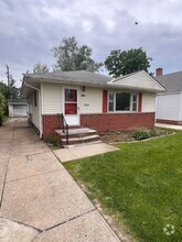 Building Photo - 9414 McCracken Rd