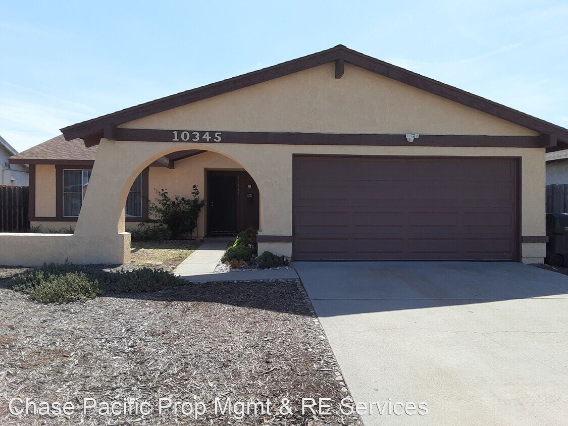 Foto principal - 4 br, 2 bath House - 10345 Gold Coast Pl.