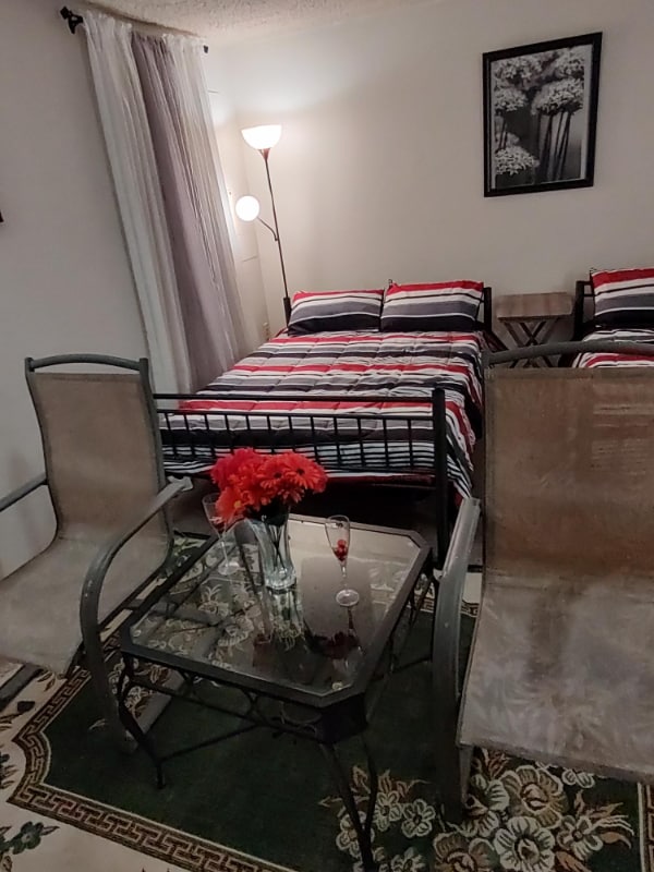 Foto del edificio - 6724 Mountain Lake Pl