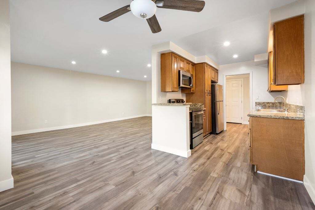 White Oak Terrace Apartments Apartments in Encino, CA