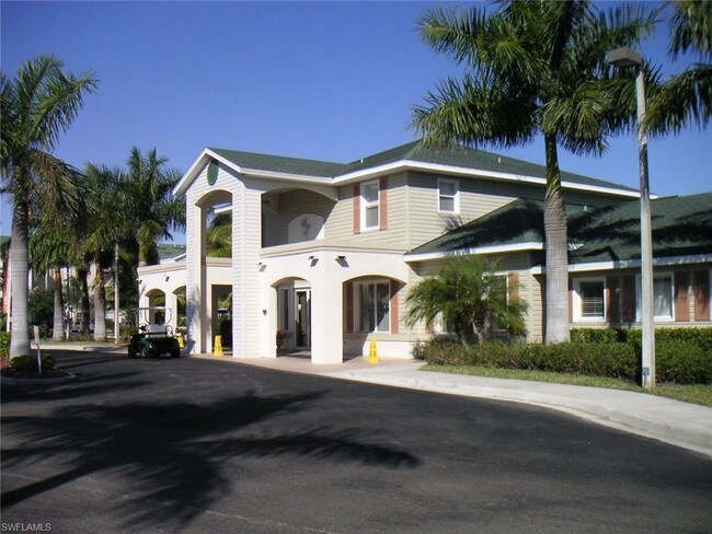 Building Photo - 1759 Four Mile Cove Pkwy