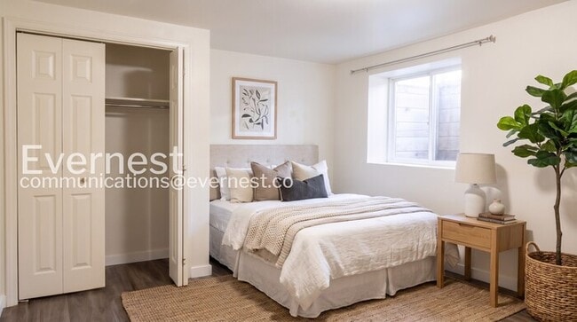 Foto del edificio - 928 Timber Ln