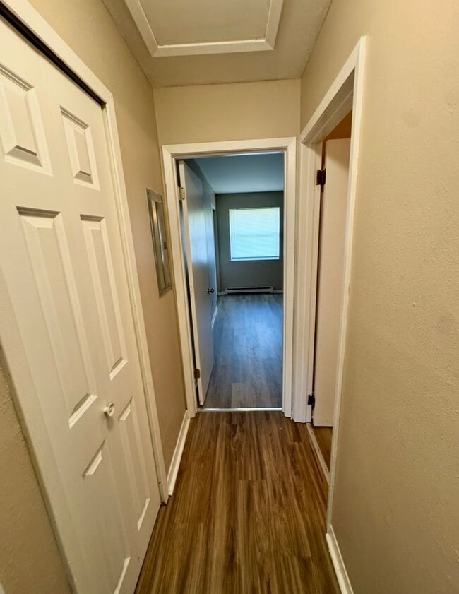 Interior Photo - Windsor West Apartments