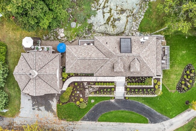 Building Photo - 17 Atlantic Ave