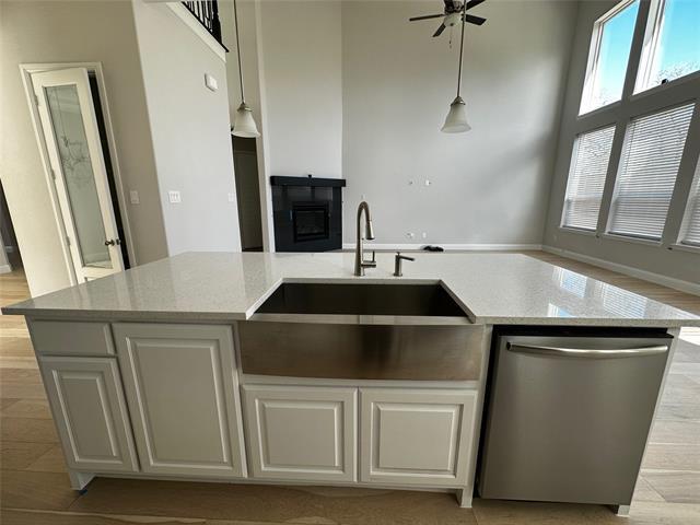 Foto del edificio - 7208 Redwood Rd