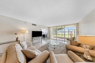 Building Photo - 3091 N Course Dr