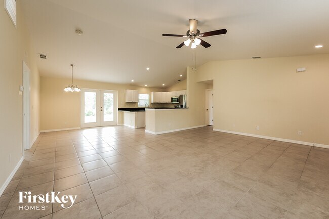 Building Photo - 9387 Brewton Ave