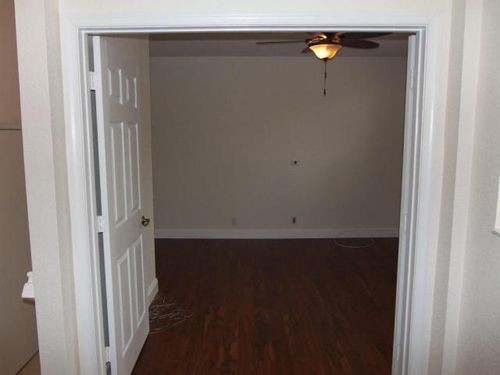 Building Photo - 2867 S Oasis Dr