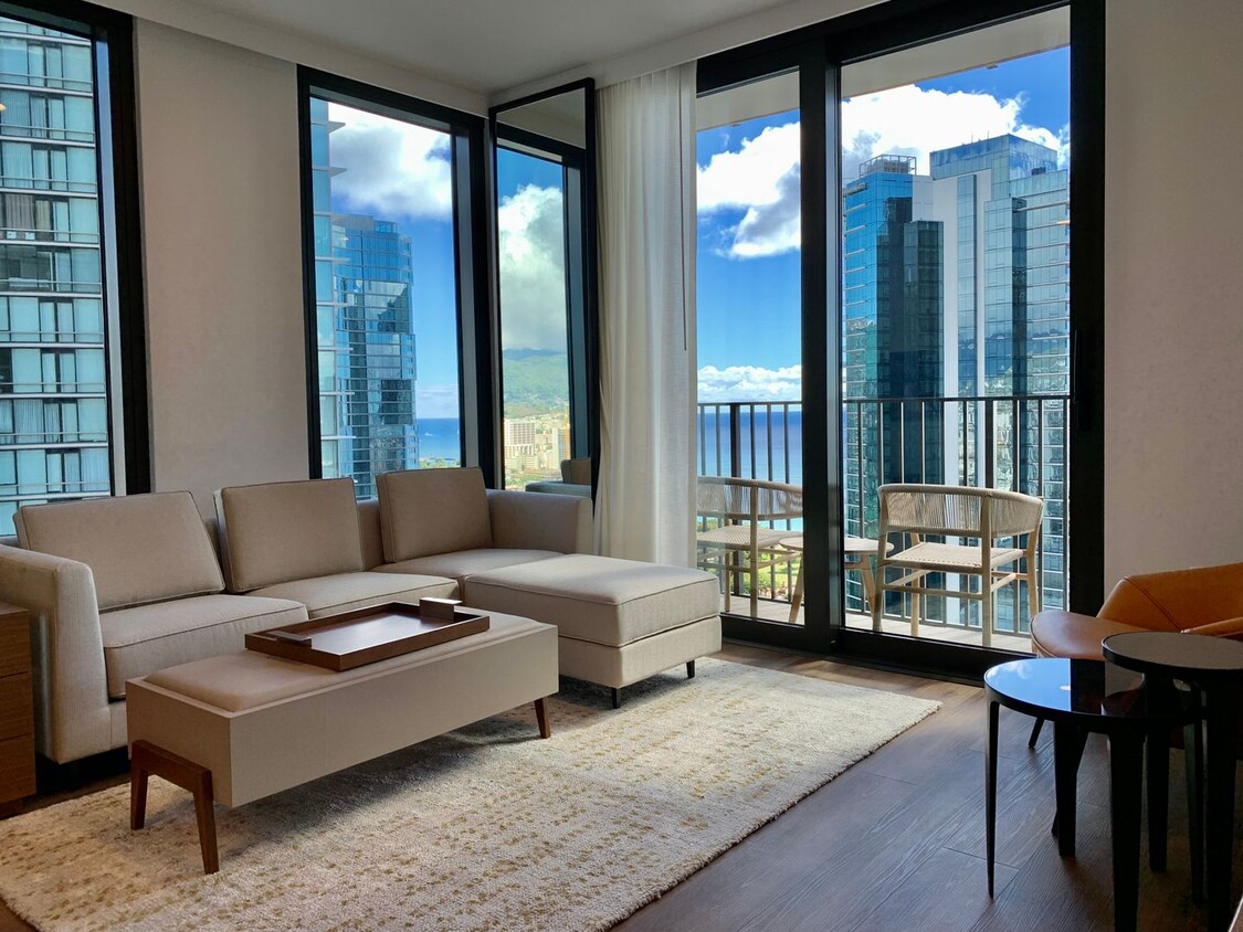 Foto principal - A'ali'i: 2 Bed, 2 Bath Condo w/ 2 Parking ...