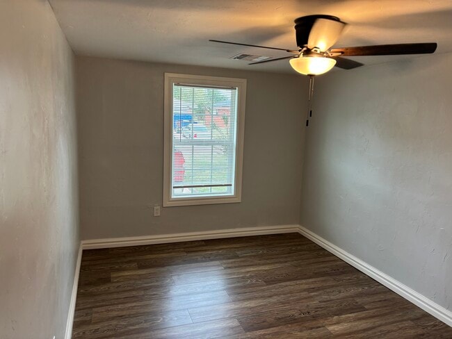 Foto del edificio - 4769 SE 27th St