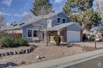 Building Photo - 8434 W 74th Pl