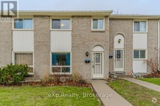 Building Photo - 165-165 Green Valley Dr