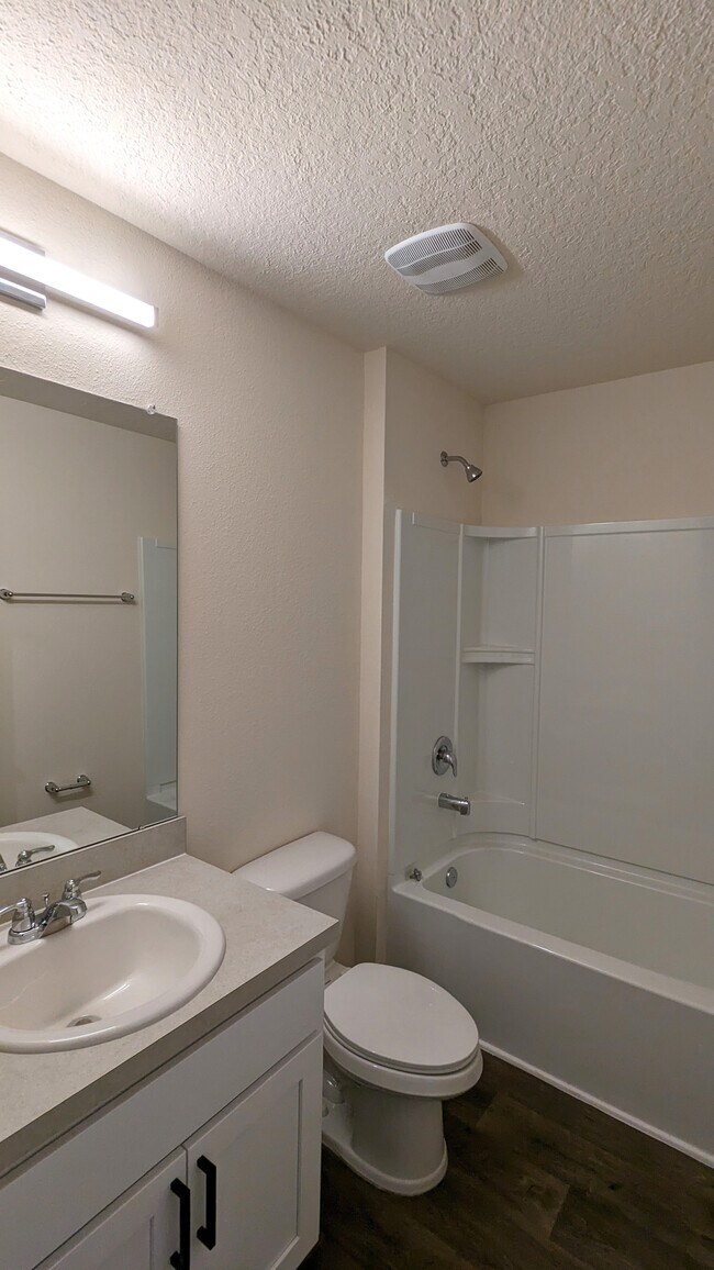 Bathroom - 35 Cannon Ball Dr