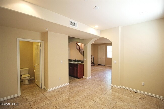 Building Photo - 2395 Chiquita Ln