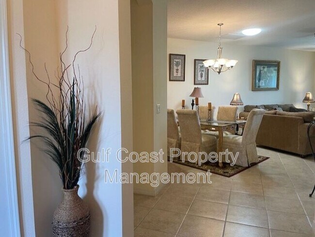 Building Photo - 11138 Batello Dr