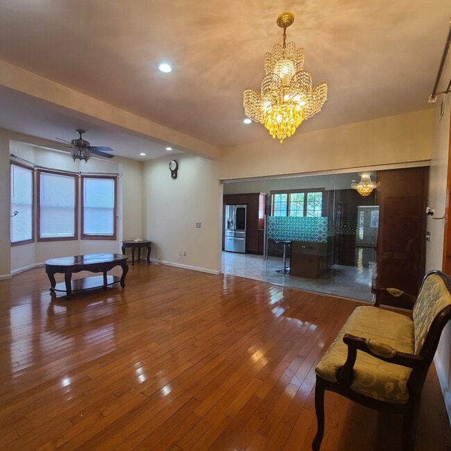 Foto del edificio - 561 AVENUE E