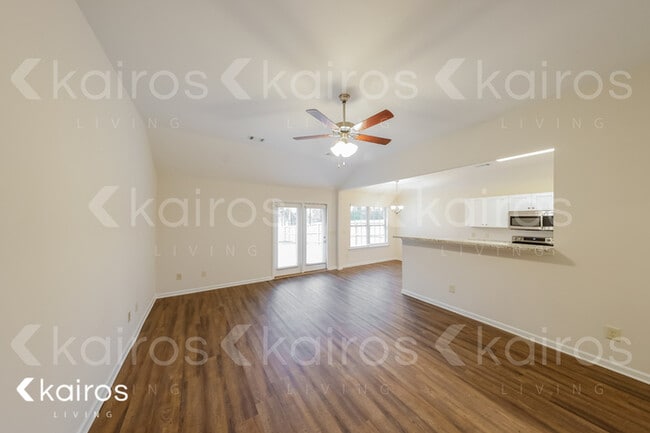 Foto del edificio - 71 Hideaway Ln