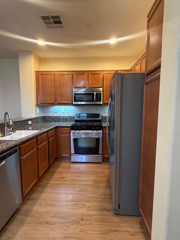 Foto del edificio - 13290 Murano Ave