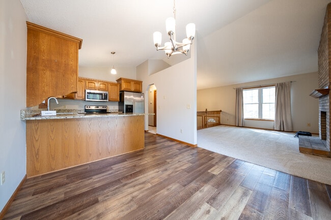 Building Photo - 7359 Williams Ln