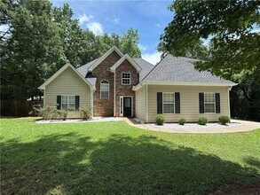 Building Photo - 158 River Park Cir