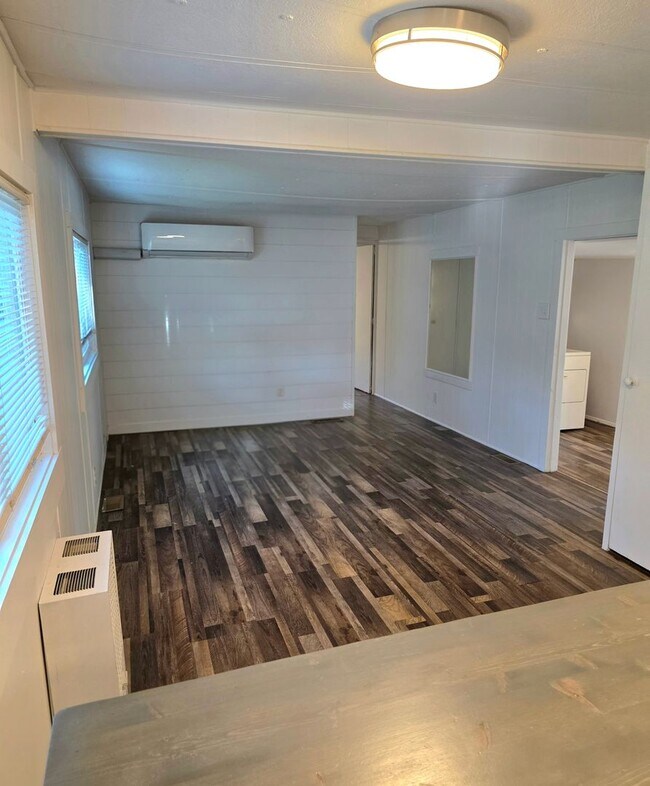 Foto del edificio - MANUFACTURED 3 BED 1.5 BATH HOME ON 2 ACRES