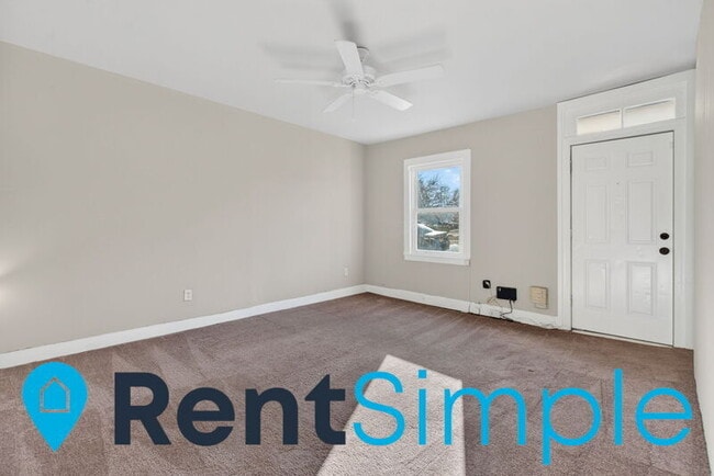 Foto del edificio - 317 Prince Edward St