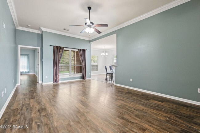 Foto del edificio - 307 Flanders Ridge Dr