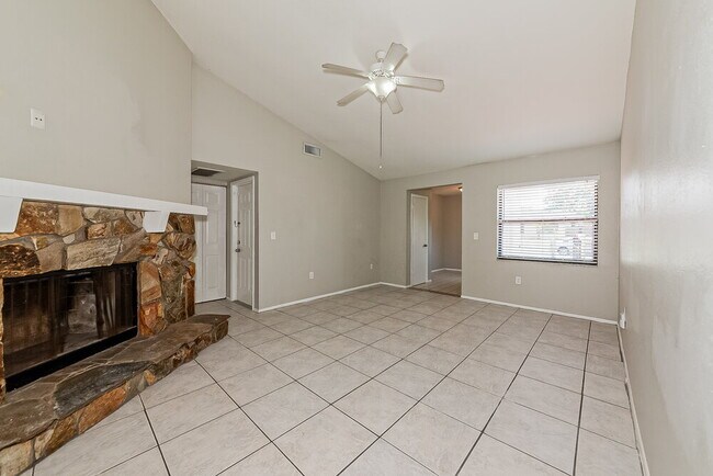 Building Photo - 4277 Lancaster Dr