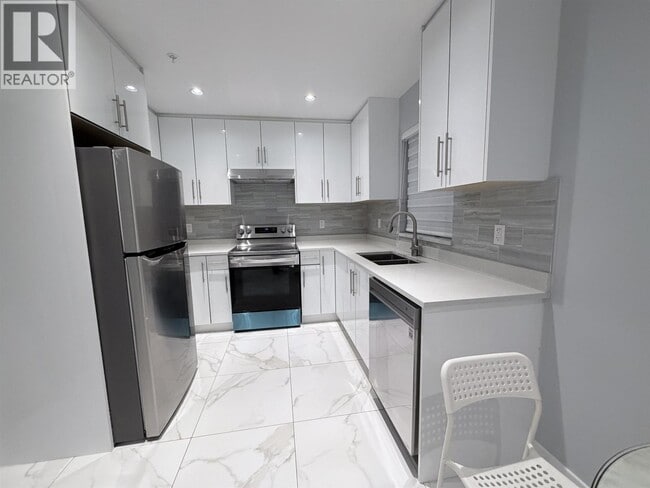 Building Photo - 2238 W 47th Ave