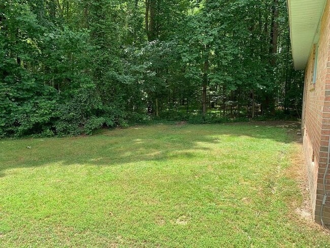 Building Photo - 4717 Taylors Gin Rd