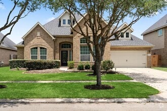 Building Photo - 8193 Tranquil Lake Way