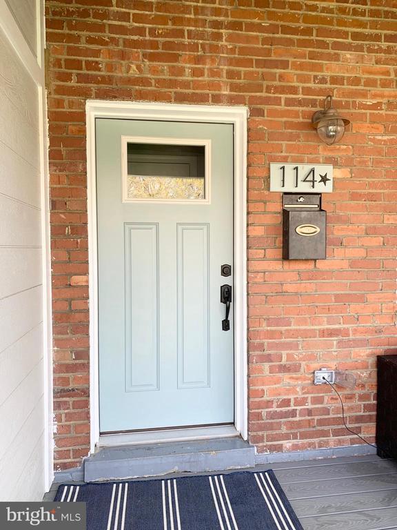 Building Photo - 114 Wesmond Dr