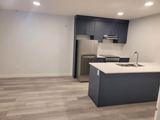 Building Photo - 20514 16A Av NW