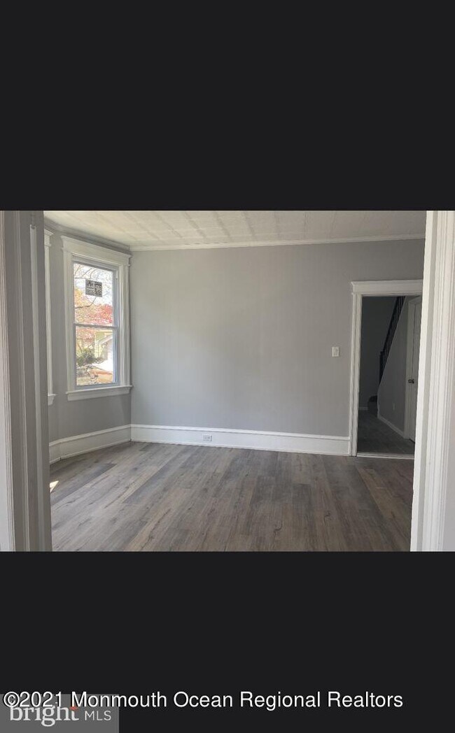 Building Photo - 927 Gaunt St