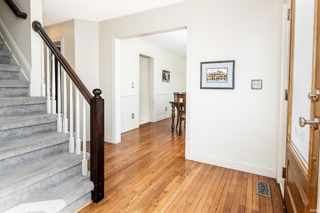 Building Photo - 3800 Christa Ct