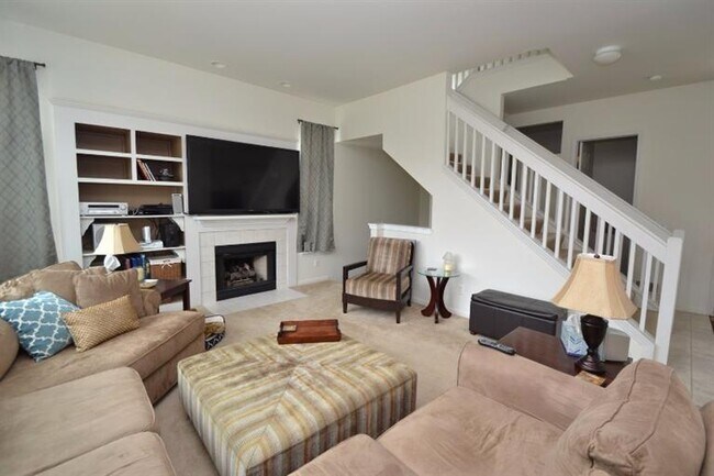 Building Photo - 1553 Chapleau Dr
