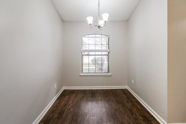 Foto del edificio - 13967 Ridgewick Dr