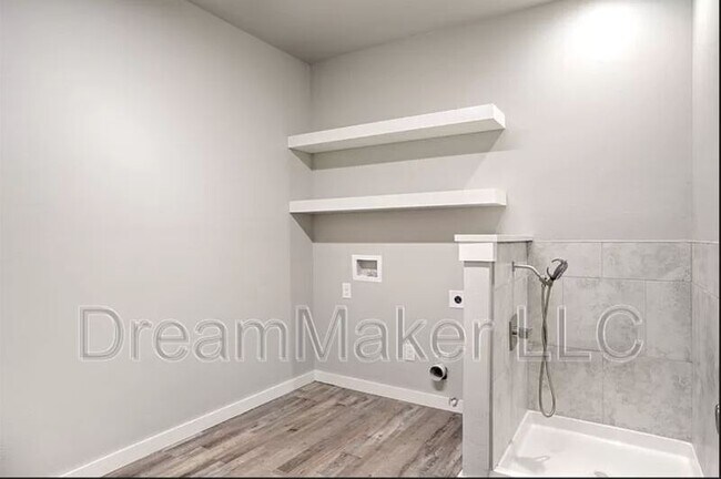 Foto del edificio - 3135 SE 34th St