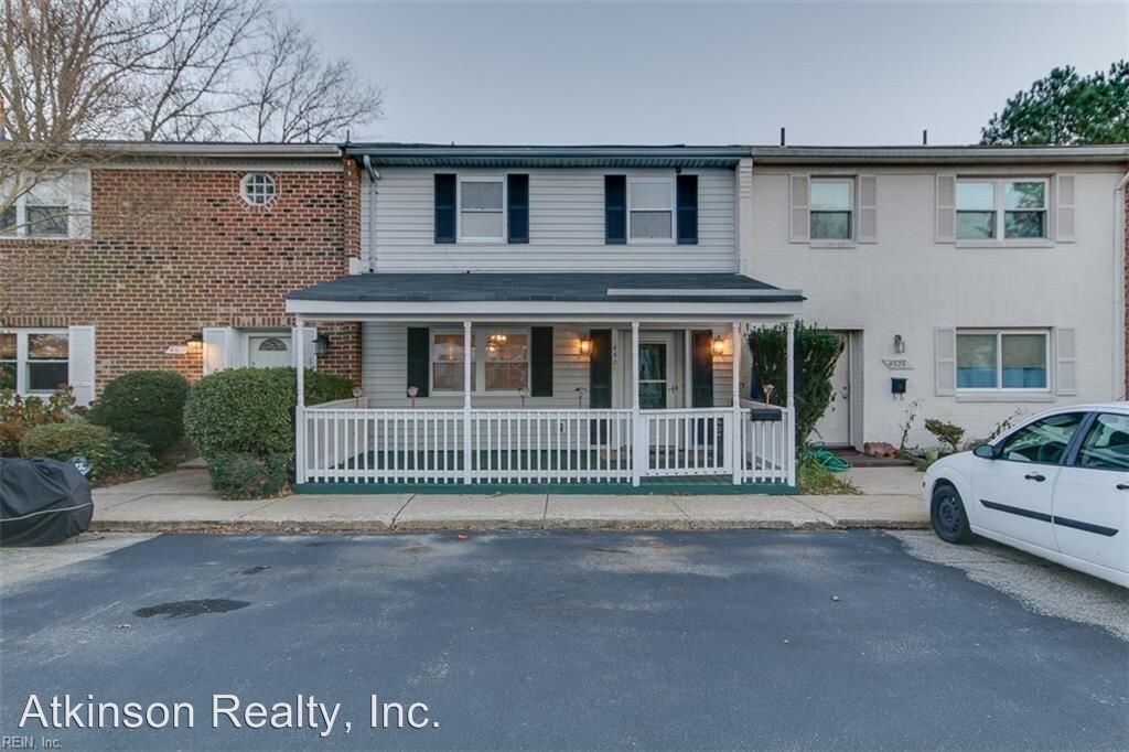 3 br, 1.5 bath House 4521 Notre Dame Court House Rental in Virginia Beach, VA