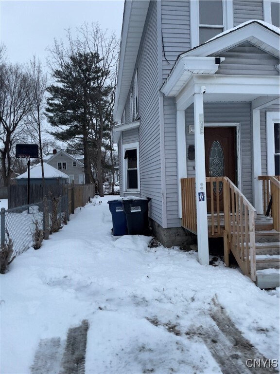 Foto principal - 318 Kellogg St