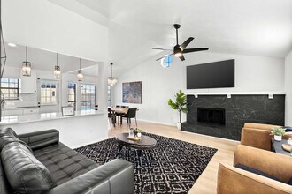 Building Photo - 4629 Amherst Ln