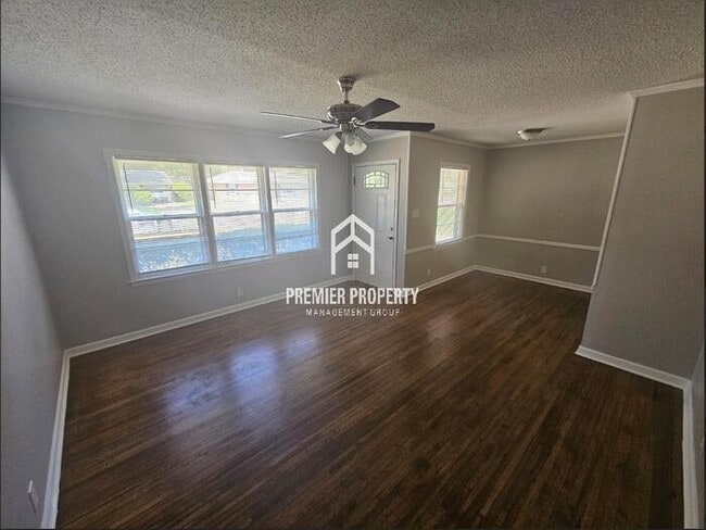 Building Photo - 1592 Dearing Rd