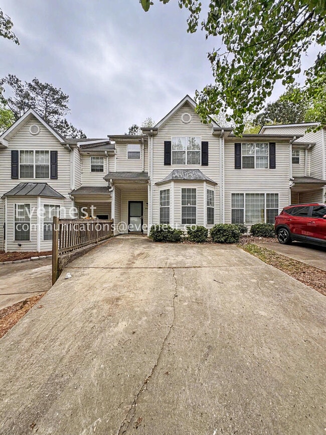 Building Photo - 6699 Sunset Hills Blvd